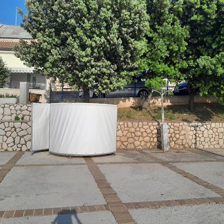 Apartmani Studio Apartmani Senjska Maslina Senj  Ngoại thất bức ảnh