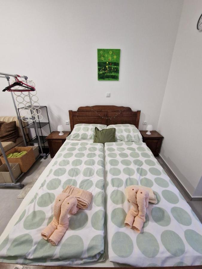 Apartmani Studio Apartmani Senjska Maslina Senj  Ngoại thất bức ảnh