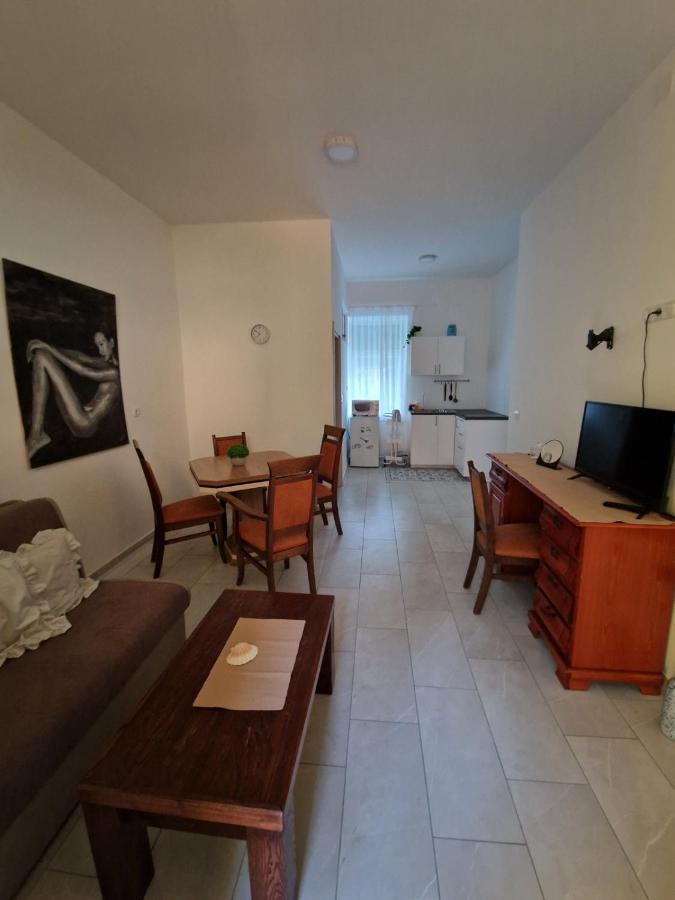 Apartmani Studio Apartmani Senjska Maslina Senj  Ngoại thất bức ảnh