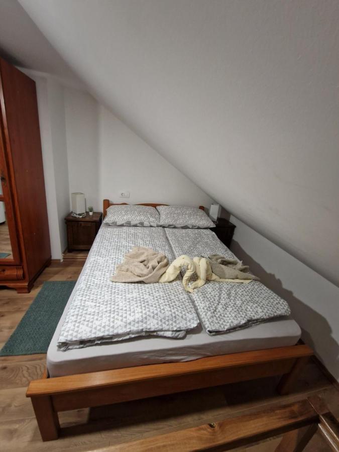 Apartmani Studio Apartmani Senjska Maslina Senj  Ngoại thất bức ảnh