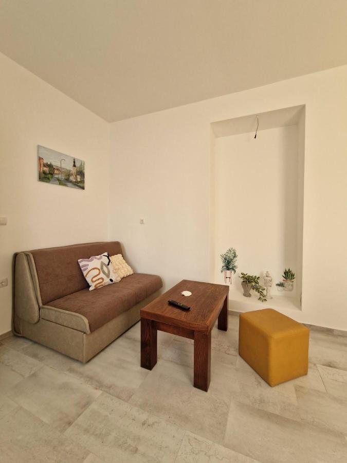 Apartmani Studio Apartmani Senjska Maslina Senj  Ngoại thất bức ảnh