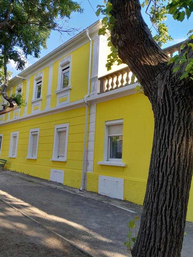 Apartmani Studio Apartmani Senjska Maslina Senj  Ngoại thất bức ảnh